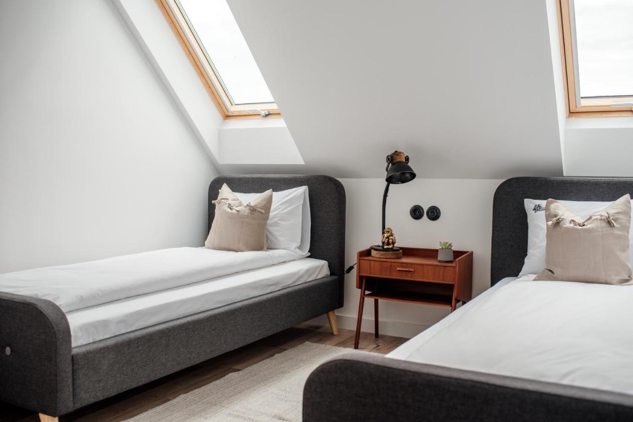 Loftlakasom**** * Veszprem